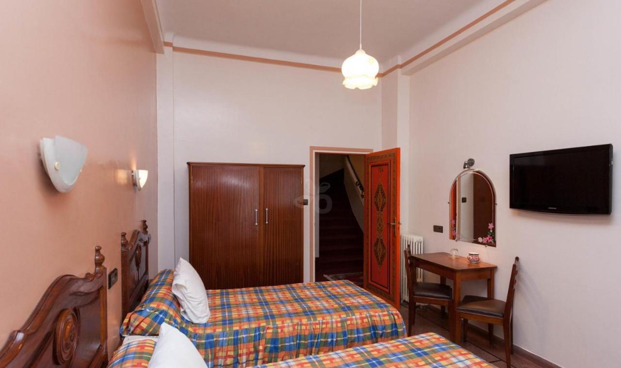 Astrid Hotel 2*